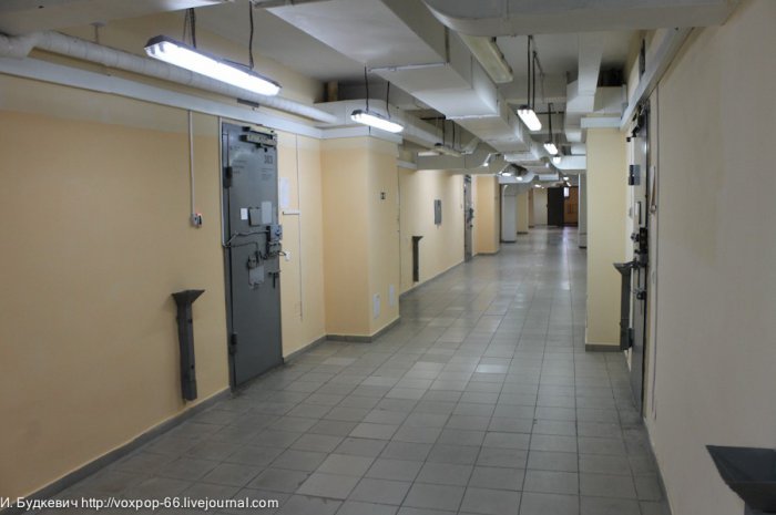 В камере женского СИЗО (29 фото)