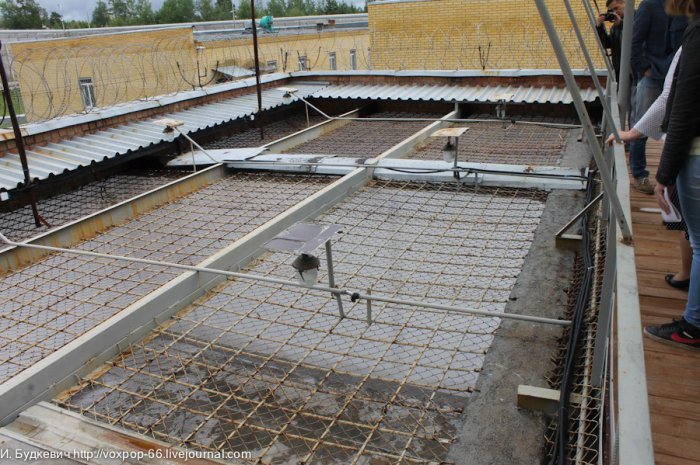 В камере женского СИЗО (29 фото)