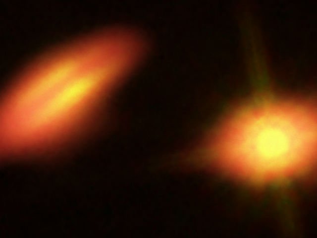 Обнаружена двойная звезда с наклонёнными протопланетными дисками