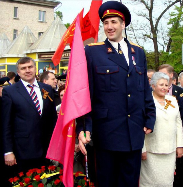 Умер самый высокий человек, украинский добряк