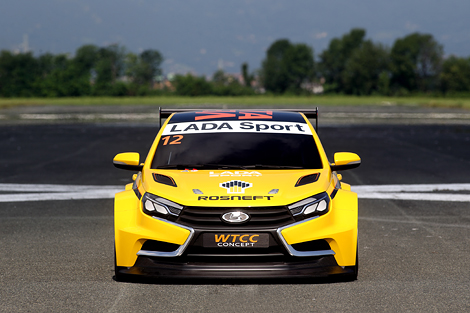  Фотографии гоночной Лады Весты