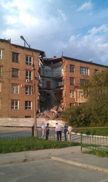 В Красноярске обрушилось здание корпуса СФУ