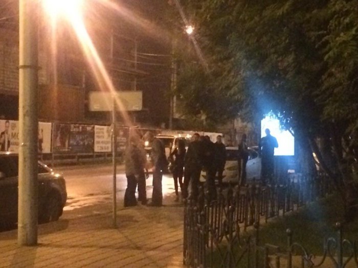 В 2 ночи ВАЗ 21014 протаранил Клуб