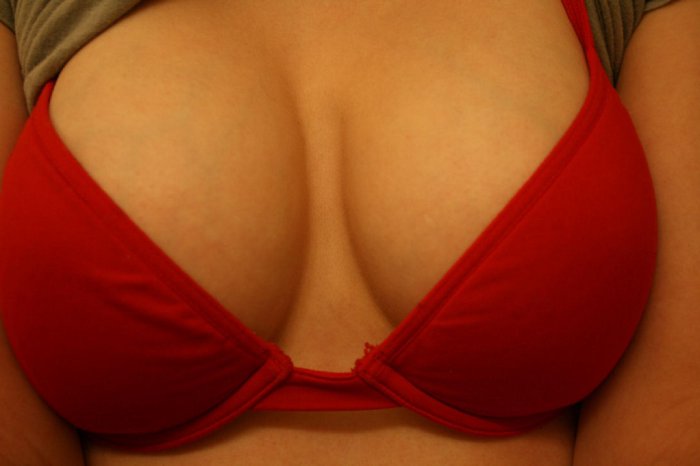 Девушки бывают разные