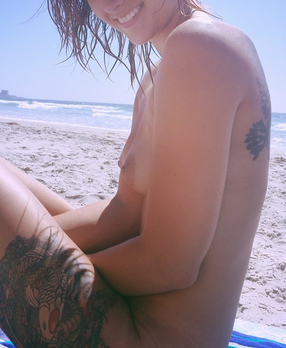 Девушки бывают разные