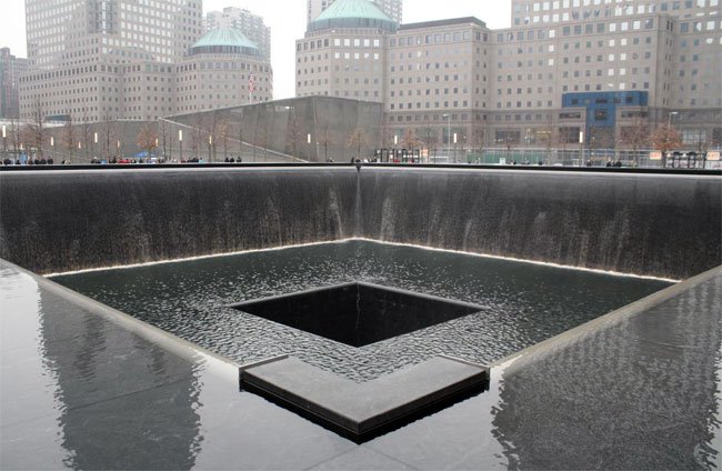 Трагедия 9/11 в США: теракт и его последствия Трагедия 9/11 в США: теракт и его последствия