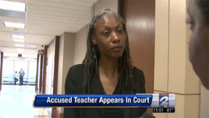 Очень плохая училка Фелисия Смит