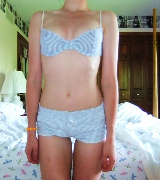 Девушки бывают разные