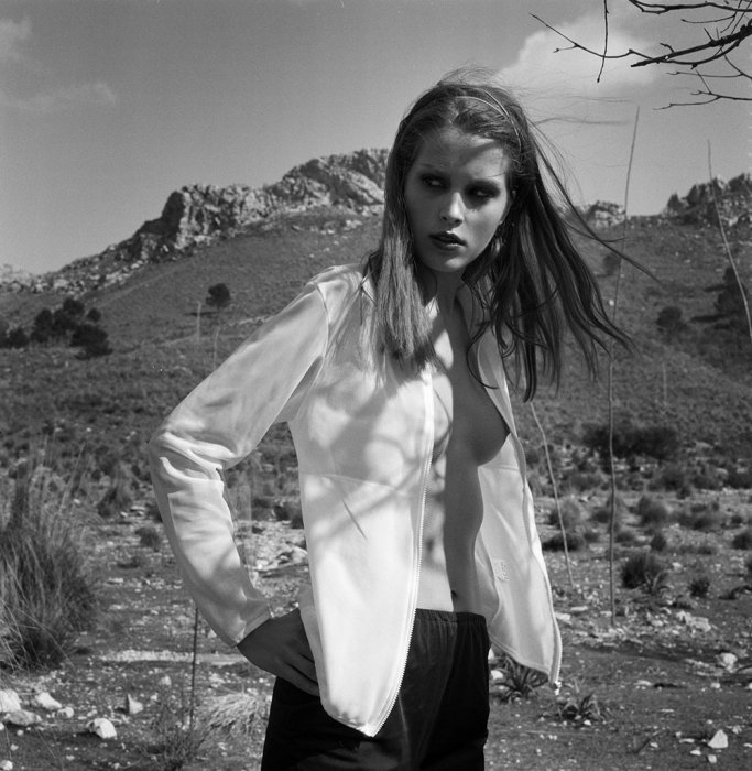 Девушки бывают разные