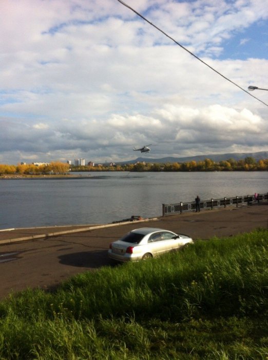 На ул. Шахтеров горит многоэтажка (17:34 - пожар локализован)