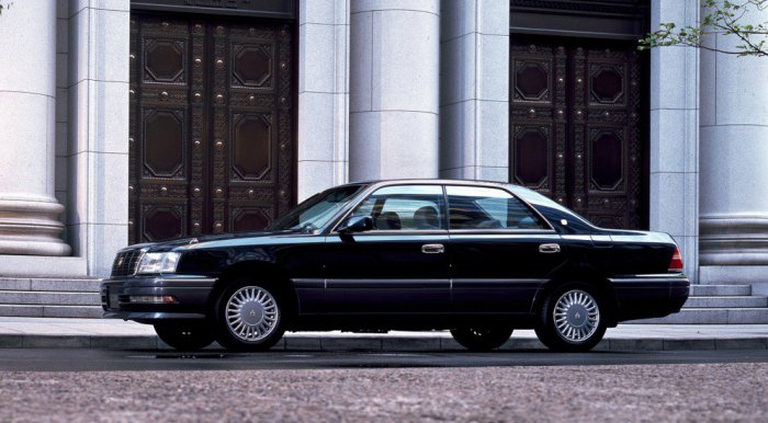 Праворульные легенды: по каким "Тойотам" мы скучаем