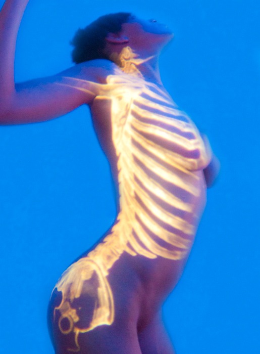 Девушки бывают разные