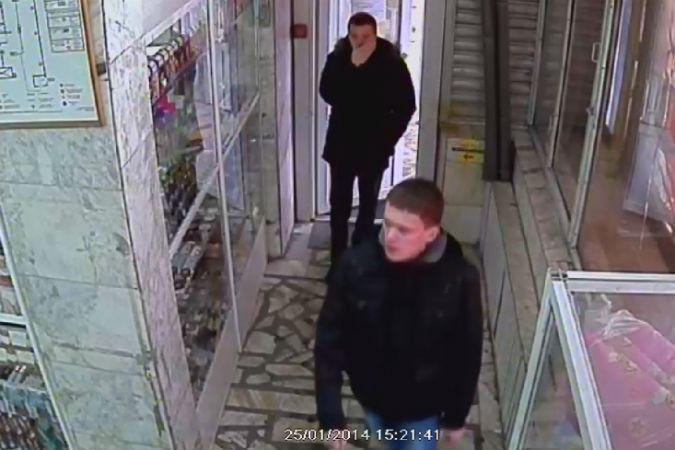 В Красноярске ищут трех налетчиков, ограбивших ювелирный салон