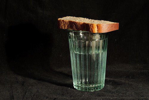 В Госдуме предложили убрать с прилавков алкоголь