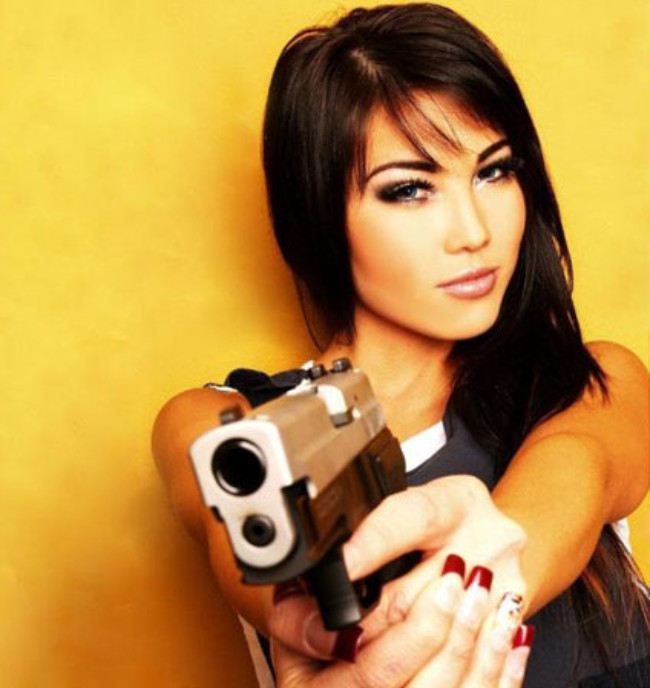 Правительство РФ разрешило гражданам носить оружие Правительство РФ разрешило гражданам носить оружие