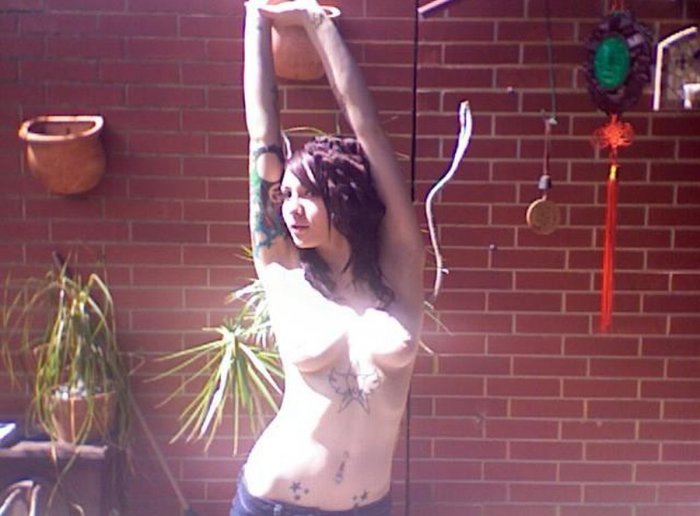 Девушки бывают разные