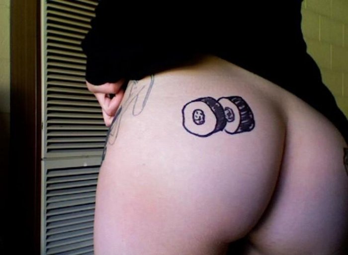 Девушки бывают разные