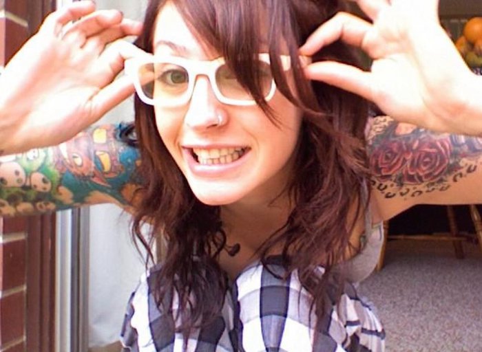 Девушки бывают разные