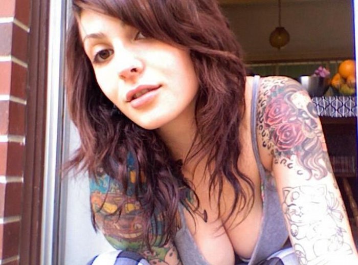 Девушки бывают разные