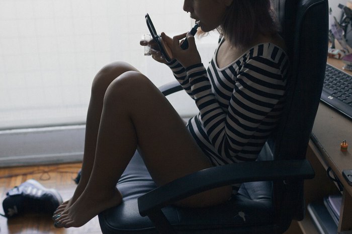 Девушки бывают разные