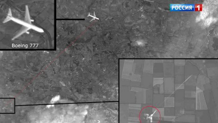 Фотосвидетельства: "Боинг" под Донецком был сбит истребителем, но Псаки снова не в курсе