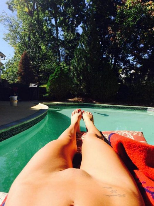 Девушки бывают разные