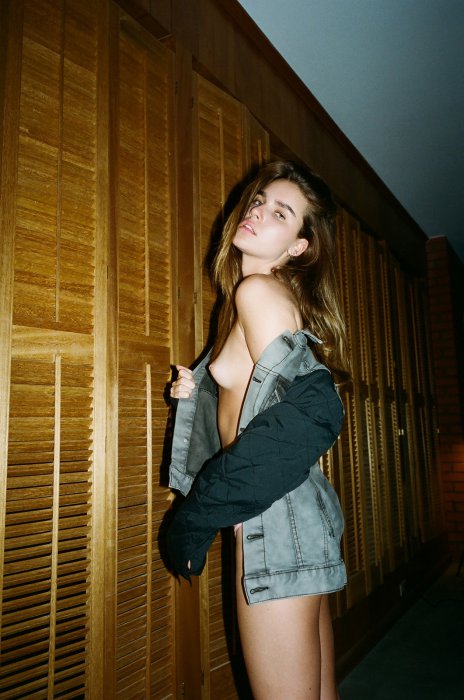 Девушки бывают разные