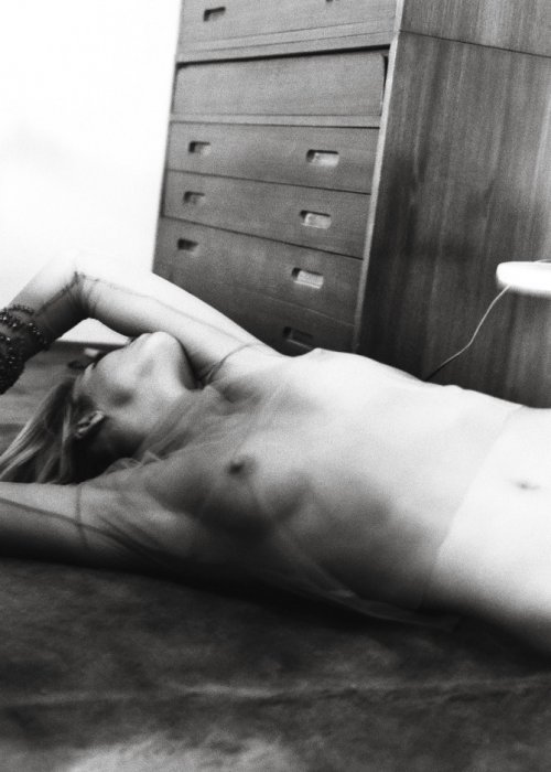 Девушки бывают разные