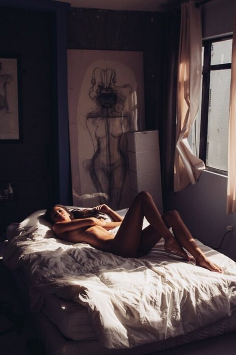 Девушки бывают разные