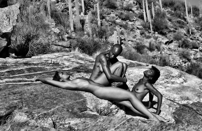 Девушки бывают разные