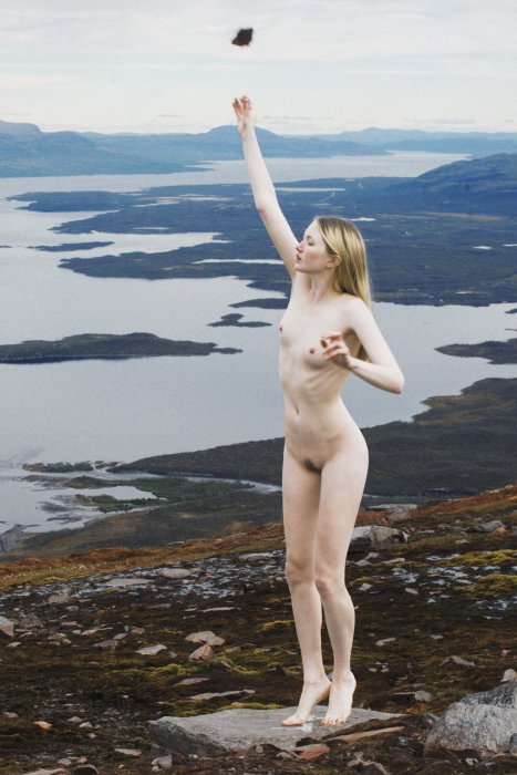 Девушки бывают разные