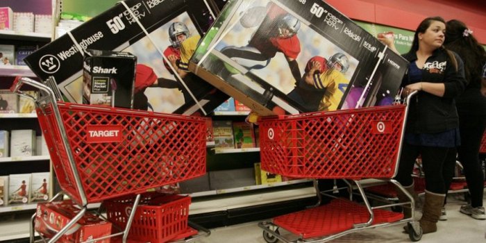 «Черная пятница» в России: обещаны честные скидки