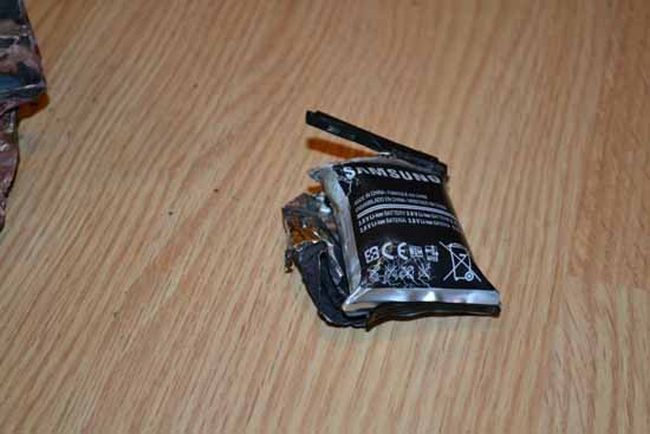 Самсунг рванул