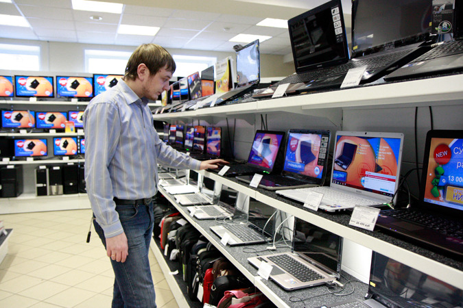 Красноярцы меняют рубли на… ультрабуки и смартфоны