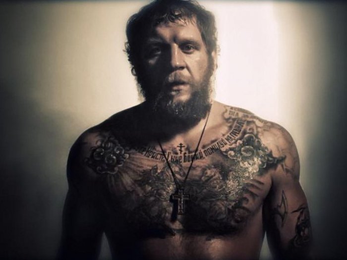 Александр Емельяненко установил свои правила в камере "Бутырки"