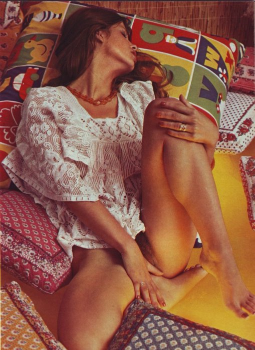 Девушки бывают разные