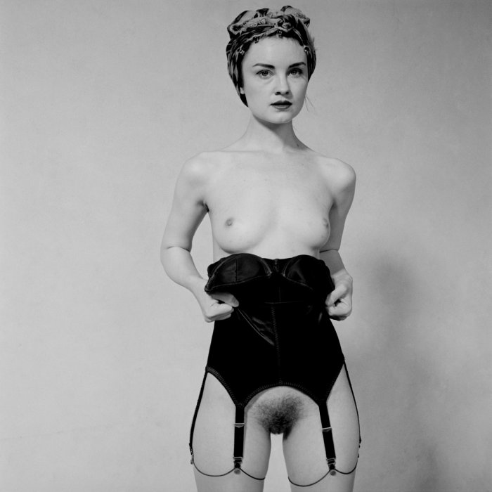 Девушки бывают разные