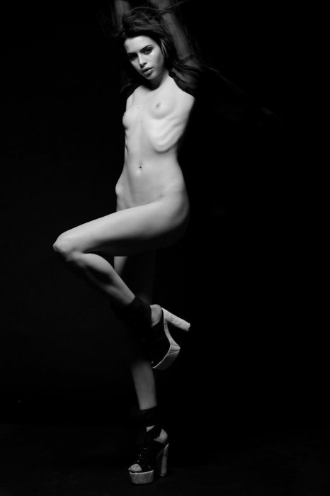 Девушки бывают разные