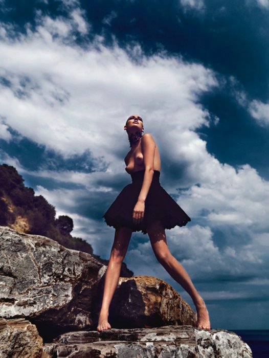 Девушки бывают разные