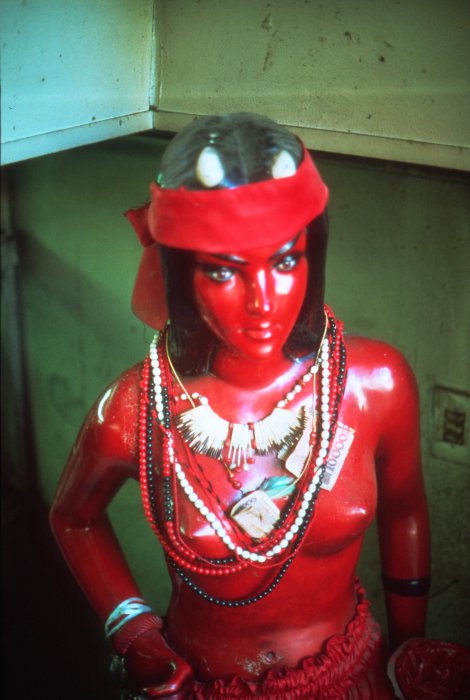 Девушки (18+)