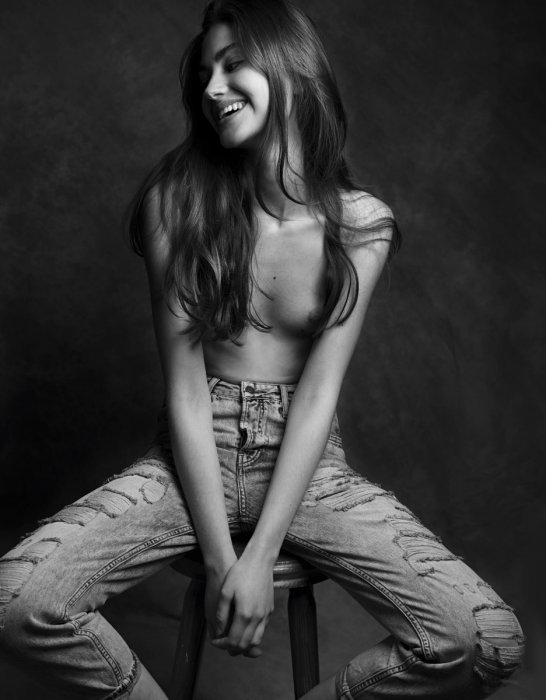 Девушки бывают разные