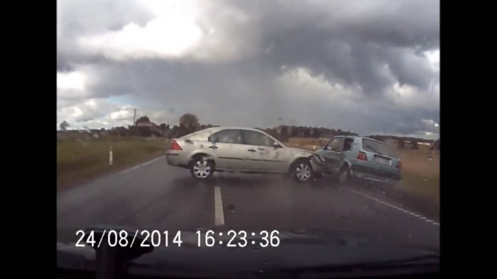 Неожиданный боковой удар