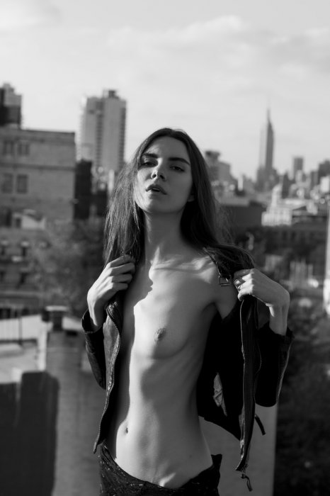 Девушки бывают разные