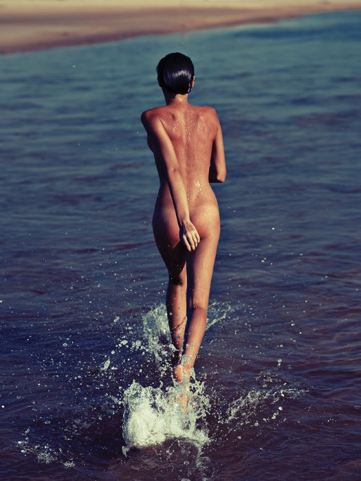 Девушки бывают