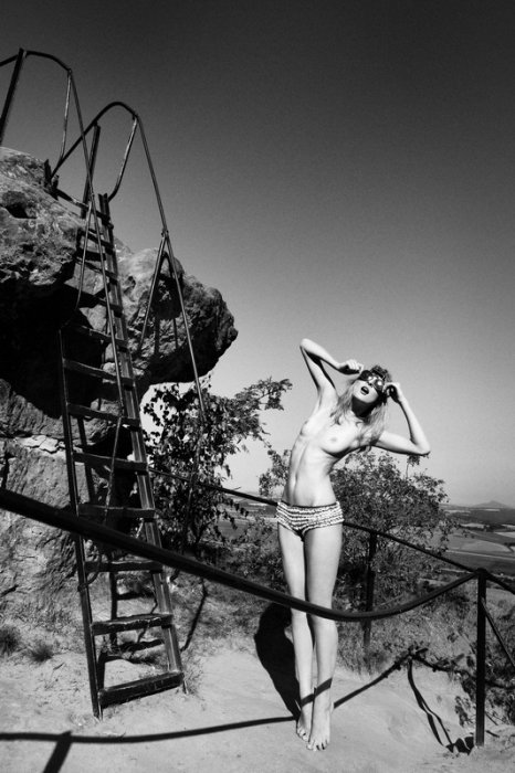 Девушки бывают разные