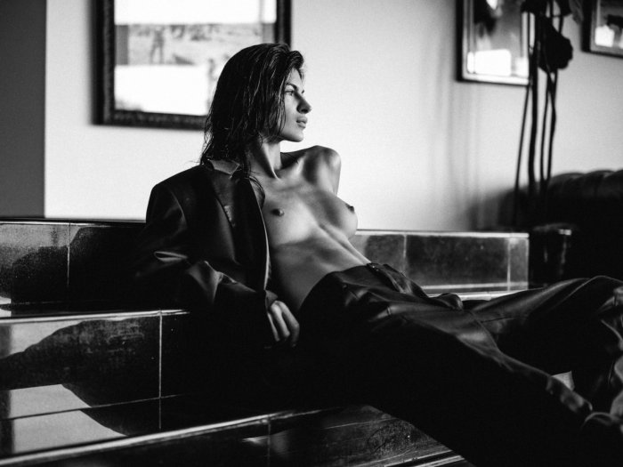 Девушки бывают разные