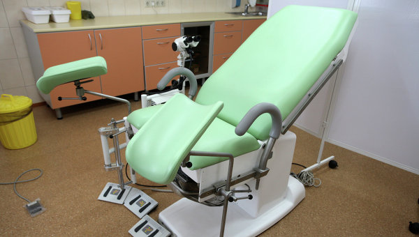 Подросток притворялся врачом в отделении гинекологии в клинике США