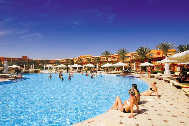 Египет в туристической сфере может перейти на расчеты с Россией в рублях