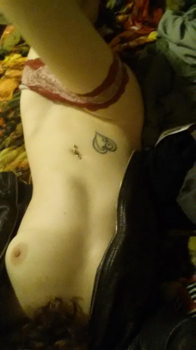 Девушки бывают разные