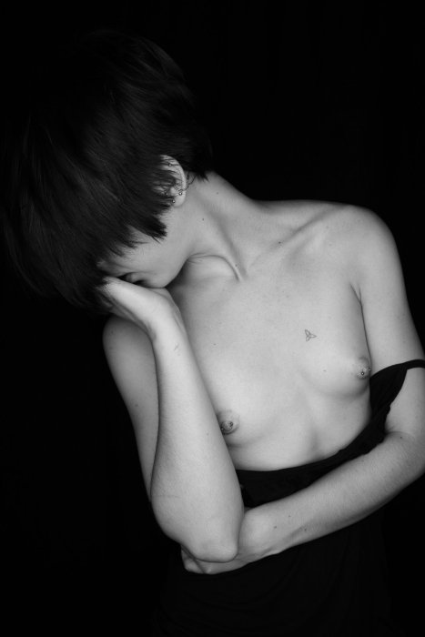 Девушки бывают разные